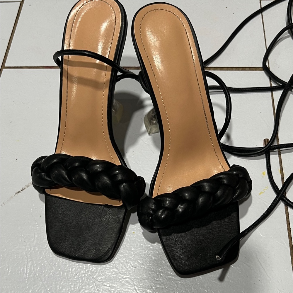 Elegant Black‎ Braided Strap Heels